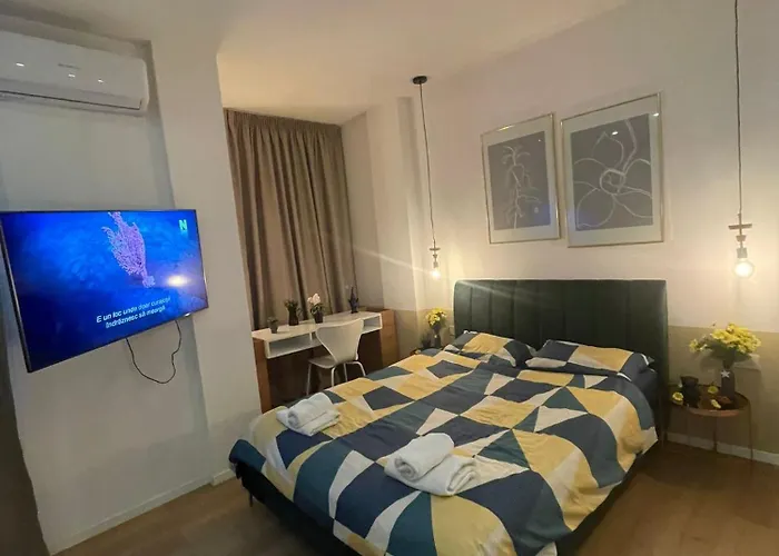 Comfortable And Modern Ultracentral דירה *