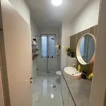 Comfortable And Modern Ultracentral *
