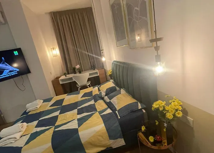 Comfortable And Modern Ultracentral